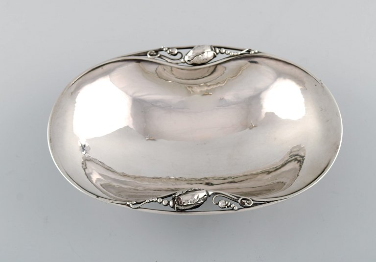 Georg Jensen "Blossom" bowl in sterling silver. Model 2A.
