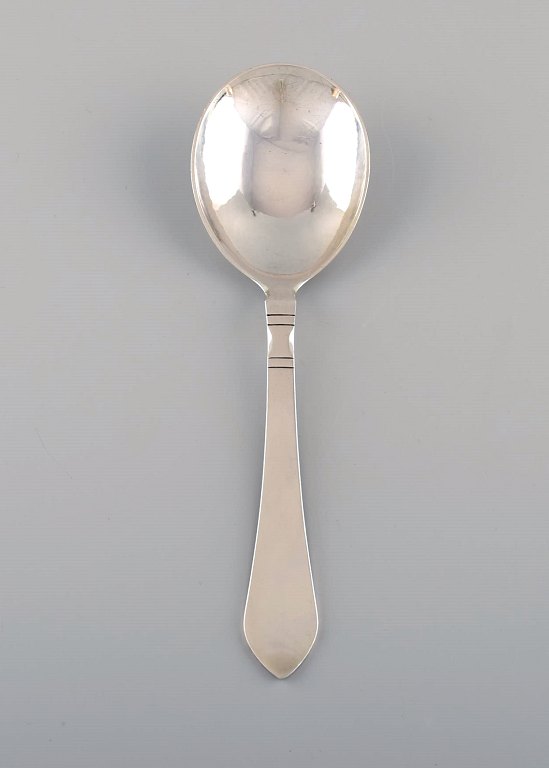 Georg Jensen Continental serving spoon in sterling silver.
