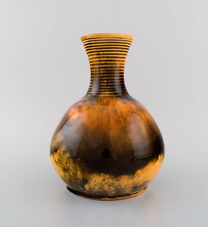 Svend Hammershøi for Kähler, HAK. Rare vase in glazed stoneware. Beautiful 
uranium glaze. 1930s / 40s.
