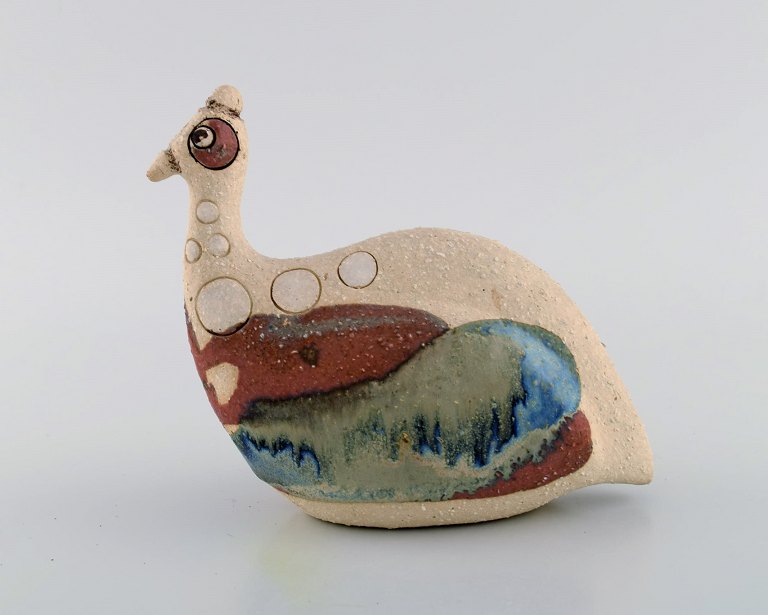 Sydafrikansk studio keramiker. Unika fugl i håndmalet glaseret keramik. Sent 
1900-tallet.
