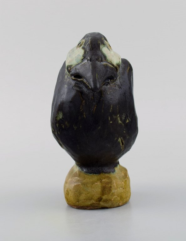 Klase Jr. for Höganäs. Unique bird in glazed stoneware. Dated 1981.