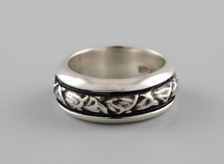 Georg Jensen ring i sterlingsølv. Model 28C. Sent 1900-tallet.
