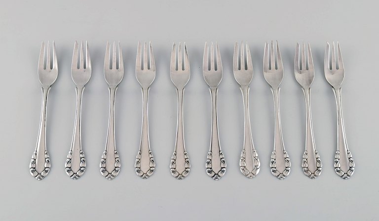 10 Georg Jensen Lily of the valley teaspoons in sterling silver.
