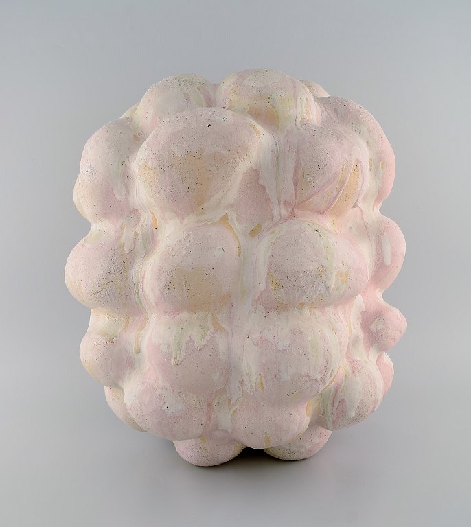 Christina Muff, Danish contemporary ceramicist (b. 1971). Very large sculptural 
unique vase in glazed stoneware. Beautiful cream / pink glaze with minerals from 
Danish beaches.

