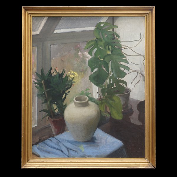 Inger Borchsenius, 1909-90, oil on canvas. Stilliife with vase and flowers. 
Signed and dated 1946. Visible size: 84x66cm. With frame: 94x76cm