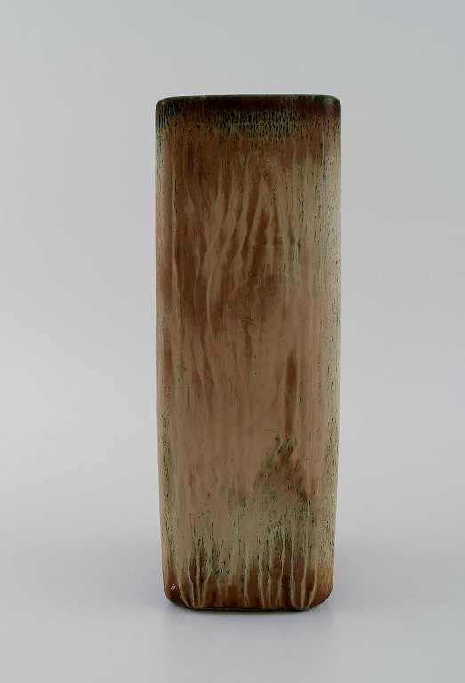 Gunnar Nylund for Rörstrand. Vase in glazed ceramics. Beautiful glaze in 
blue-green and light earth tones. 1960s.
