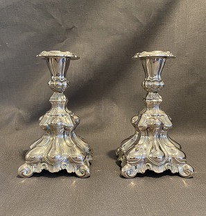 A pair of candlesticks, silverHugo GrünSilver, 830 SGood condition