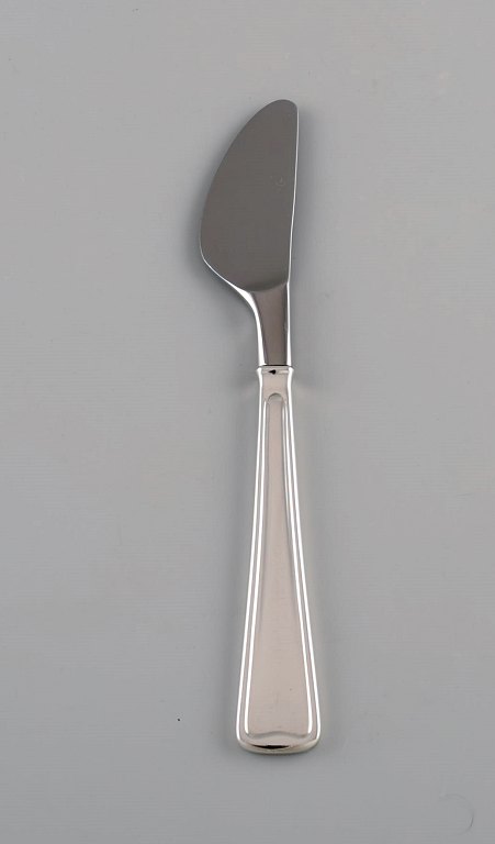 Rare Georg Jensen Koppel cutlery. Lunch knife in sterling silver and stainless 
steel. Seven pieces in stock.
