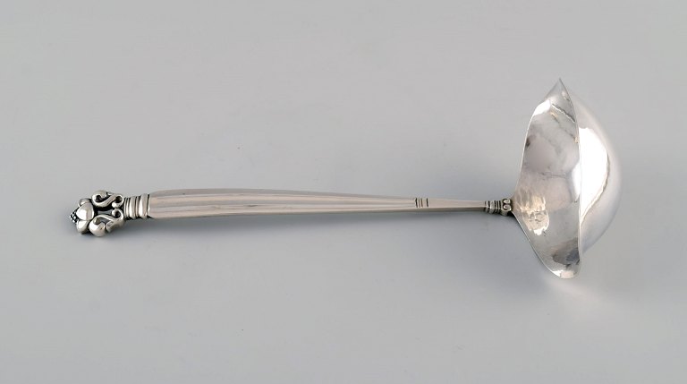 Georg Jensen Konge sovseske i sterlingsølv.
