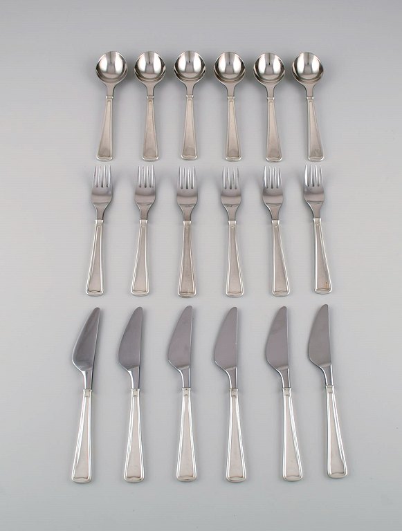 Rare Georg Jensen Koppel cutlery. Lunch service in sterling silver for six 
people.
