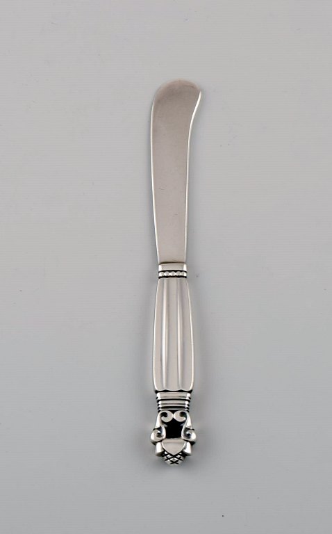 Georg Jensen Acorn butter knife in sterling silver. Six pcs in stock.
