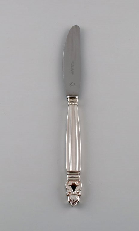 Georg Jensen Konge middagskniv i sterlingsølv og rustfrit stål. To stk på lager. 