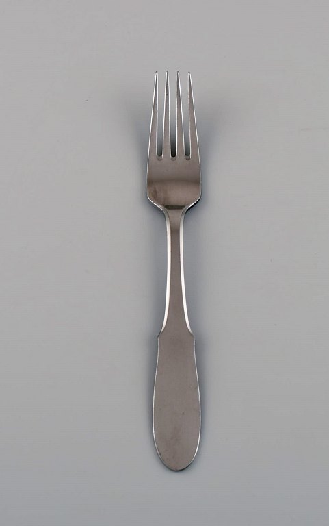 Gundorph Albertus for Georg Jensen. Mitra lunch fork in stainless steel. 1970s. 
Seven pcs in stock.
