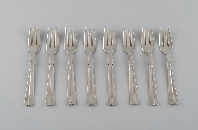 Hans Hansen silverware no. 7. Eight art deco silver (830) pastry forks. 1930s.
