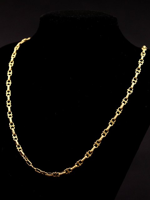 14 carat gold necklace