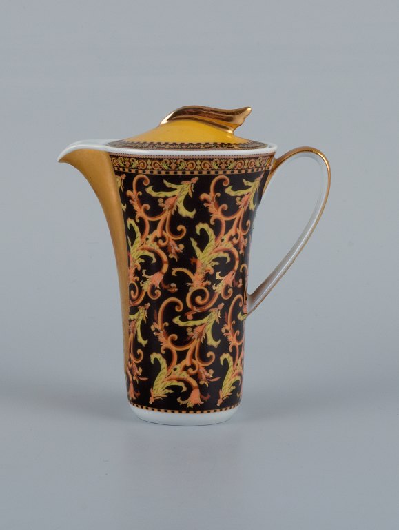 Gianni Versace for Rosenthal, miniaturekande i porcelæn.
"Barocco".