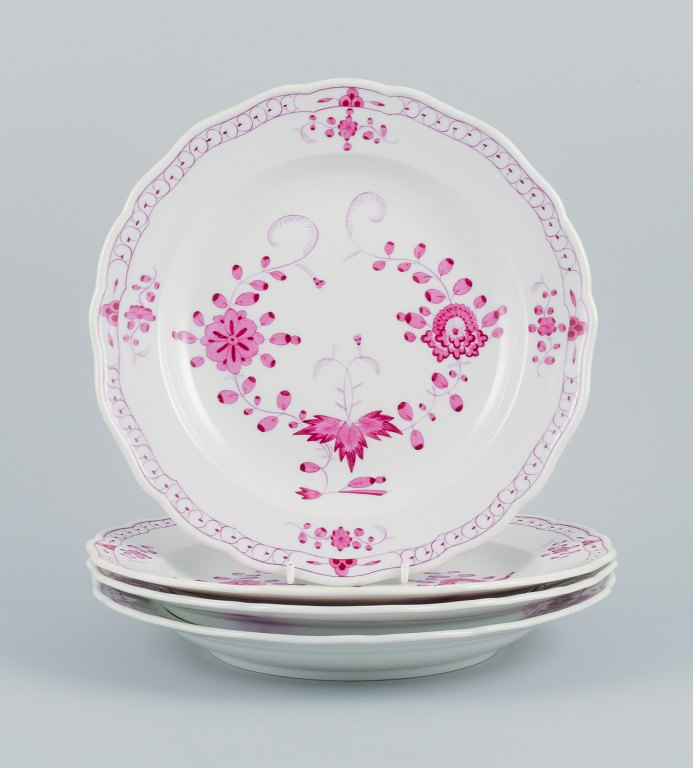 Meissen, Pink Indian, et sæt på fire middagstallerkner.