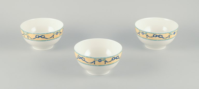 Villeroy & Boch, Luxembourg, tre ”Castellina” porcelænsskåle.