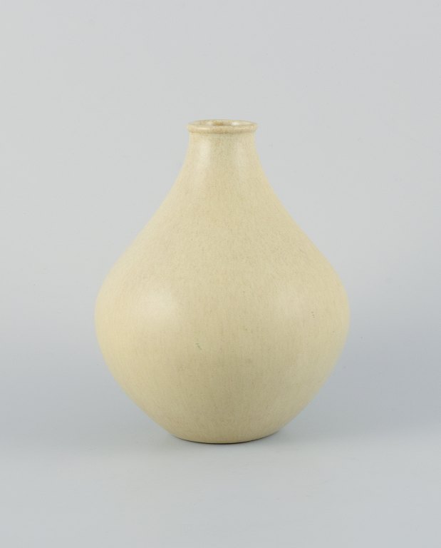 Stig Lindberg for Gustavsberg, Sweden, ceramic vase in sandy glaze.