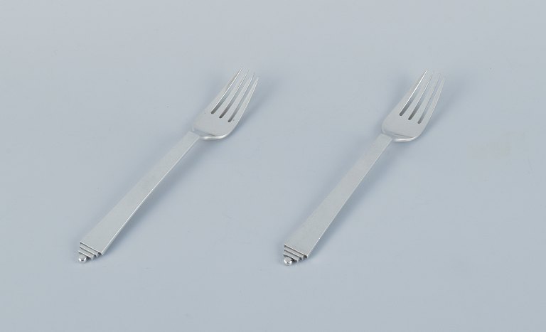 Georg Jensen Pyramid, a set of two dinner forks in sterling silver.