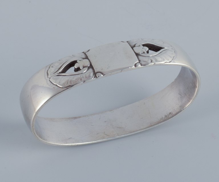 Georg Jensen, Art Deco napkin ring in sterling silver.