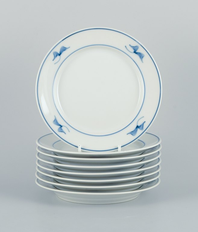 Royal Copenhagen, Noblesse, a set of eight hand-painted plates.