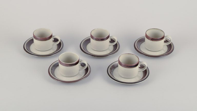 Arabia, Finland. "Karelia". Five sets of coffee cups and saucers in stoneware.