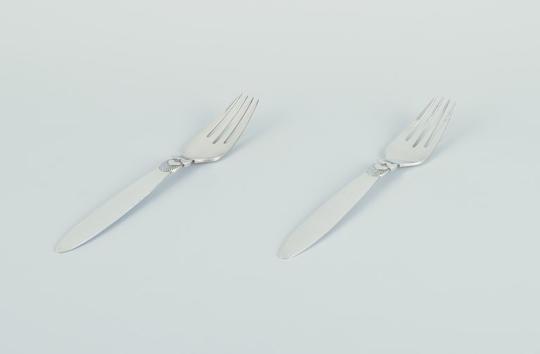 Georg Jensen Cactus. Two dinner forks in sterling silver.