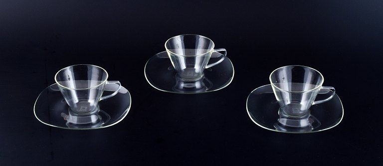 Jena-Glas, Schott & Gen/Mainz, Germany. Three coffee cups with  saucers. Bauhaus 
style.