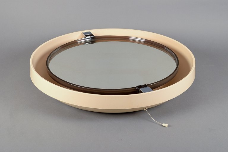 Italian design, large space age "Allibert" round backlit mirror, in cream and 
brown plastic.