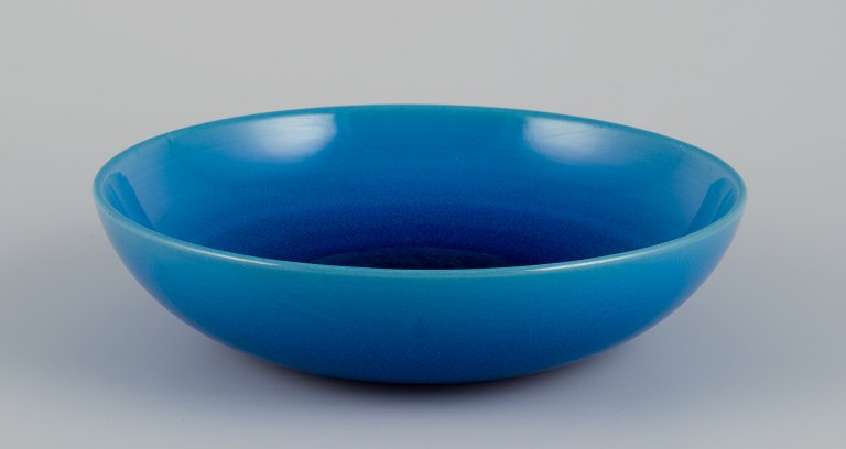 Carl Harry Stålhane (1920-1990) for Rörstrand, Sverige. Keramikskål i turkis 
glasur.