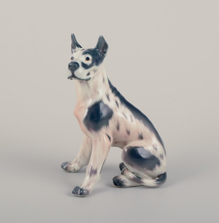 Dahl Jensen, porcelain figurine of a Great Dane.