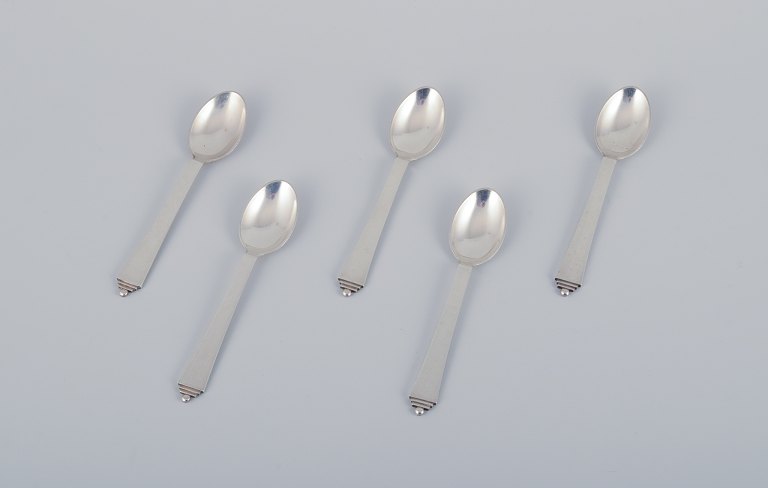 Georg Jensen Pyramid, five tea spoons in sterling silver.