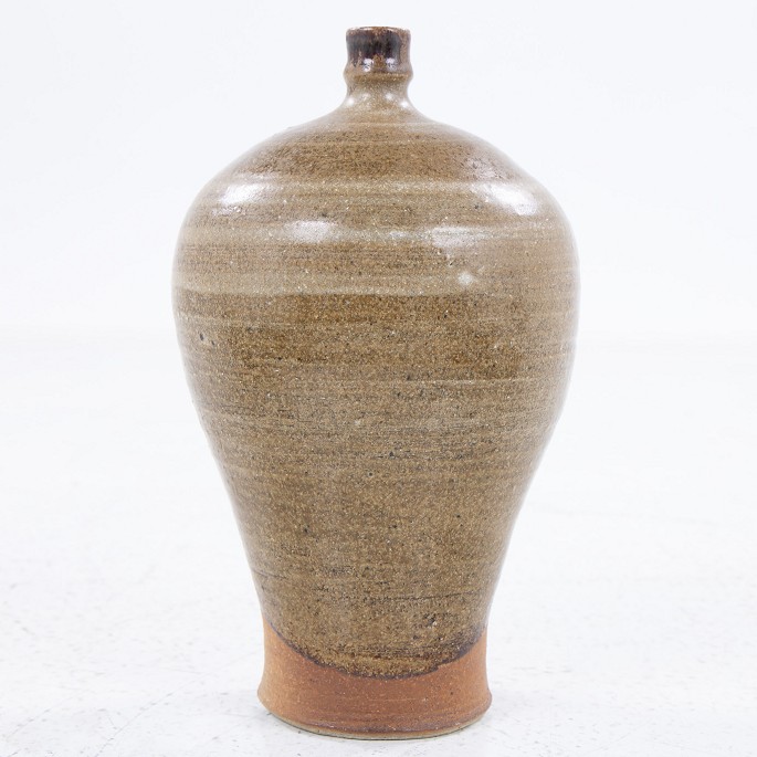 Unknown
Vase in stoneware glazed in brownish shades with spout.
1 pc. in stock
Good condition
