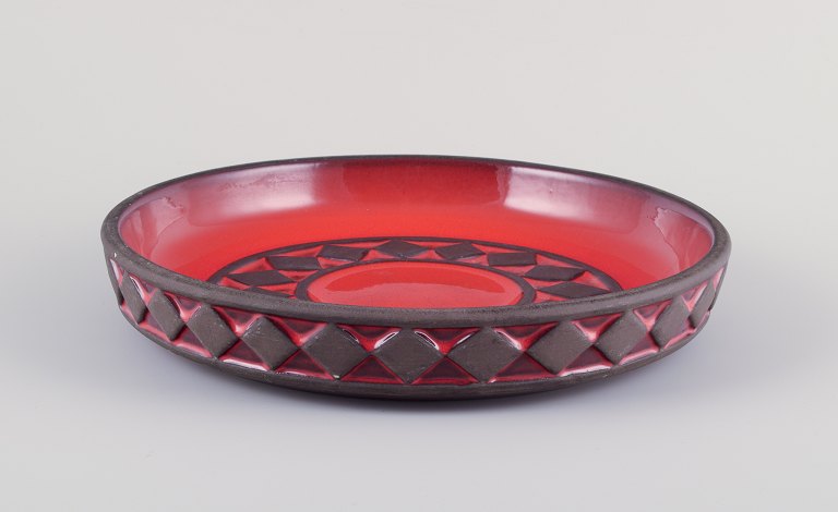 Frank Keramik, Denmark.Large bowl made of glazed stoneware.