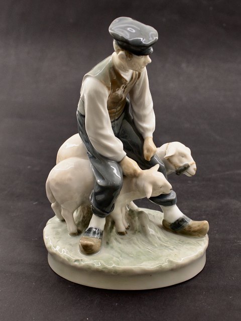 Royal Copenhagen lead shepherd 627