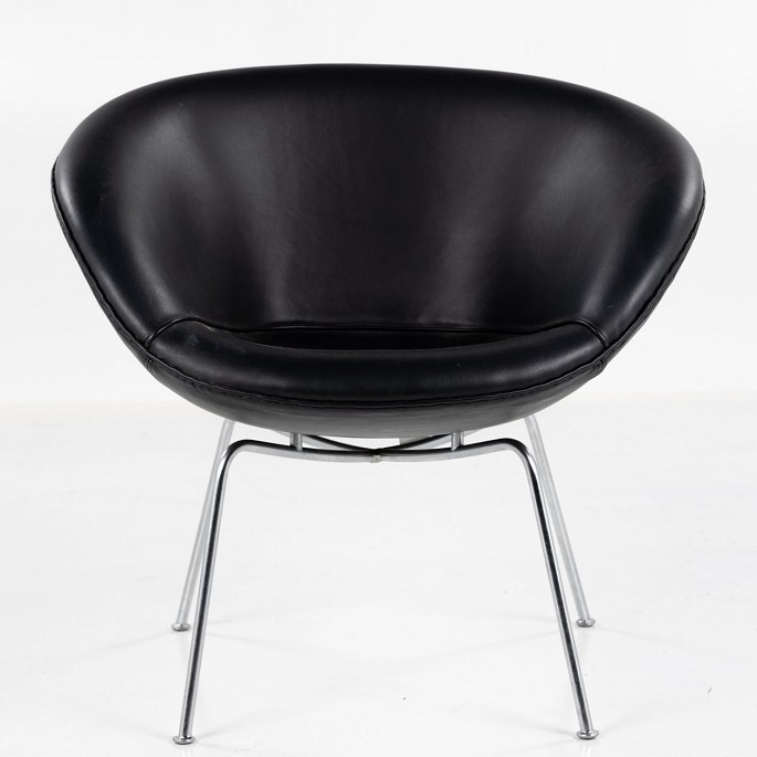Arne Jacobsen / Fritz Hansen
AJ 3318 - 