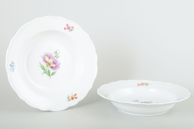 Meissen
To dybe tallerkener, ca. 1930’erne.