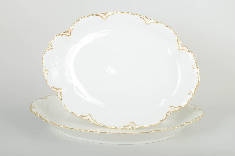 Haviland, Frankrig
2 ovale fade, 1940’erne.