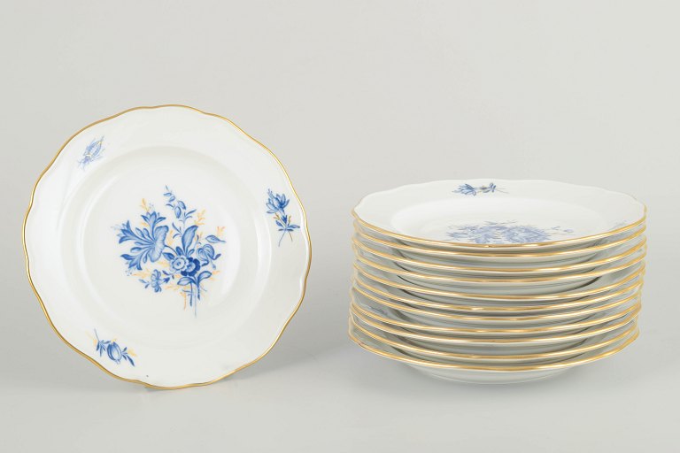 Meissen
12 tallerkener,  tidligt 1900-tal.