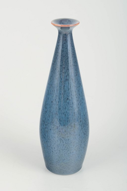 Carl-Harry Stålhane for Rörstrand
Vase, midt 1900-tallet.