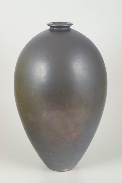 Mobach, Holland
Monumental Vase, 1970´erne.