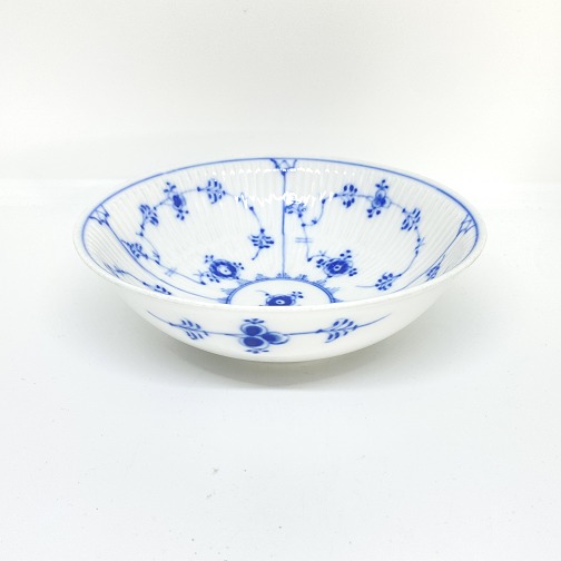 Musselmalet ymerskål