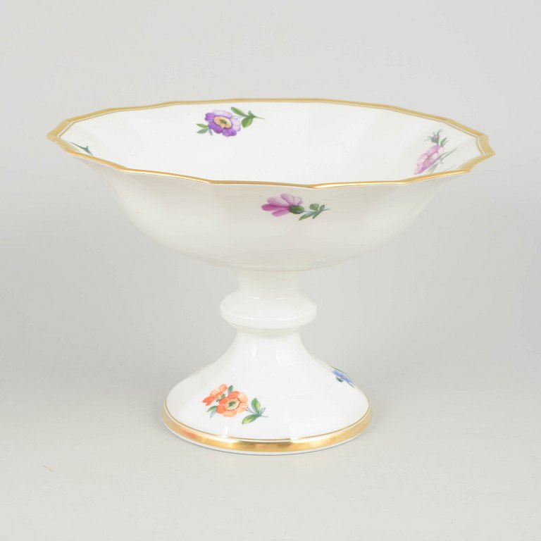 Royal Copenhagen Saxon Flower compote.