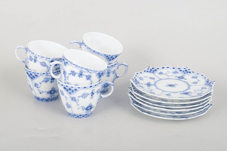 Royal Copenhagen Musselmalet Helblonde, sæt med seks kaffekopper med underkopper.