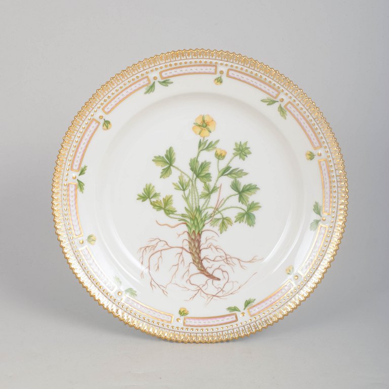 Royal Copenhagen, Flora Danica frokosttallerken.