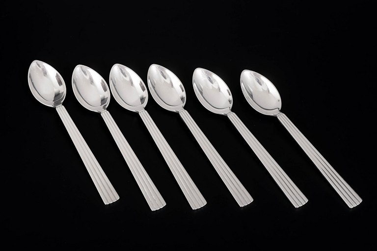 Georg Jensen Bernadotte, sæt med seks kaffeskeer.