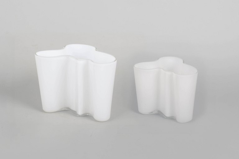 Alvar Aalto for Iittala, to vaser.