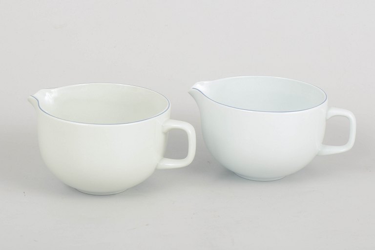 Grethe Meyer for Royal Copenhagen, Blåkant, sæt med to sauceskåle.