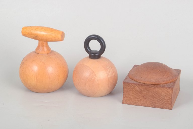 Samling af tre danske salt- og peberkværne, R. Nissen for Bodum og andre, ca. 1980’erne.